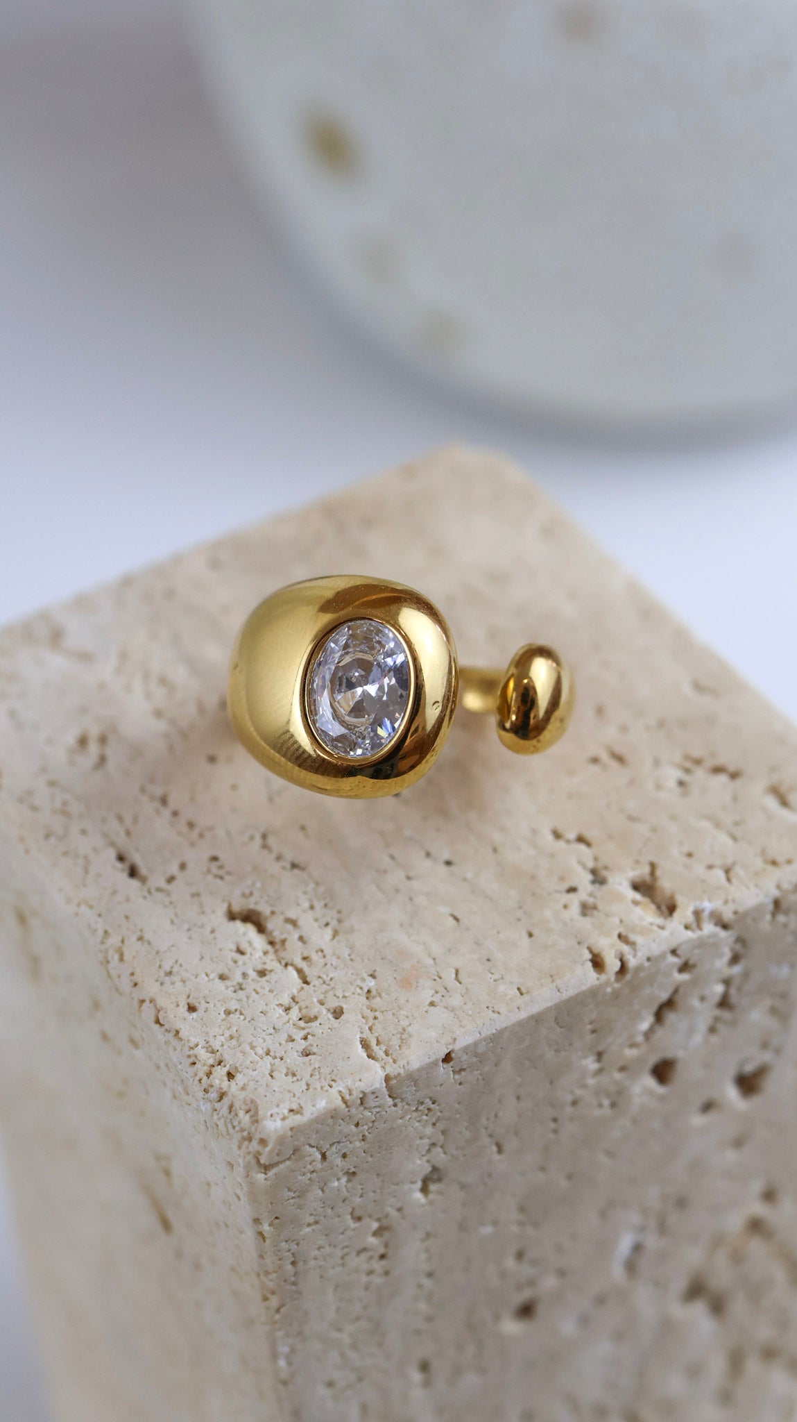 Celine Ring