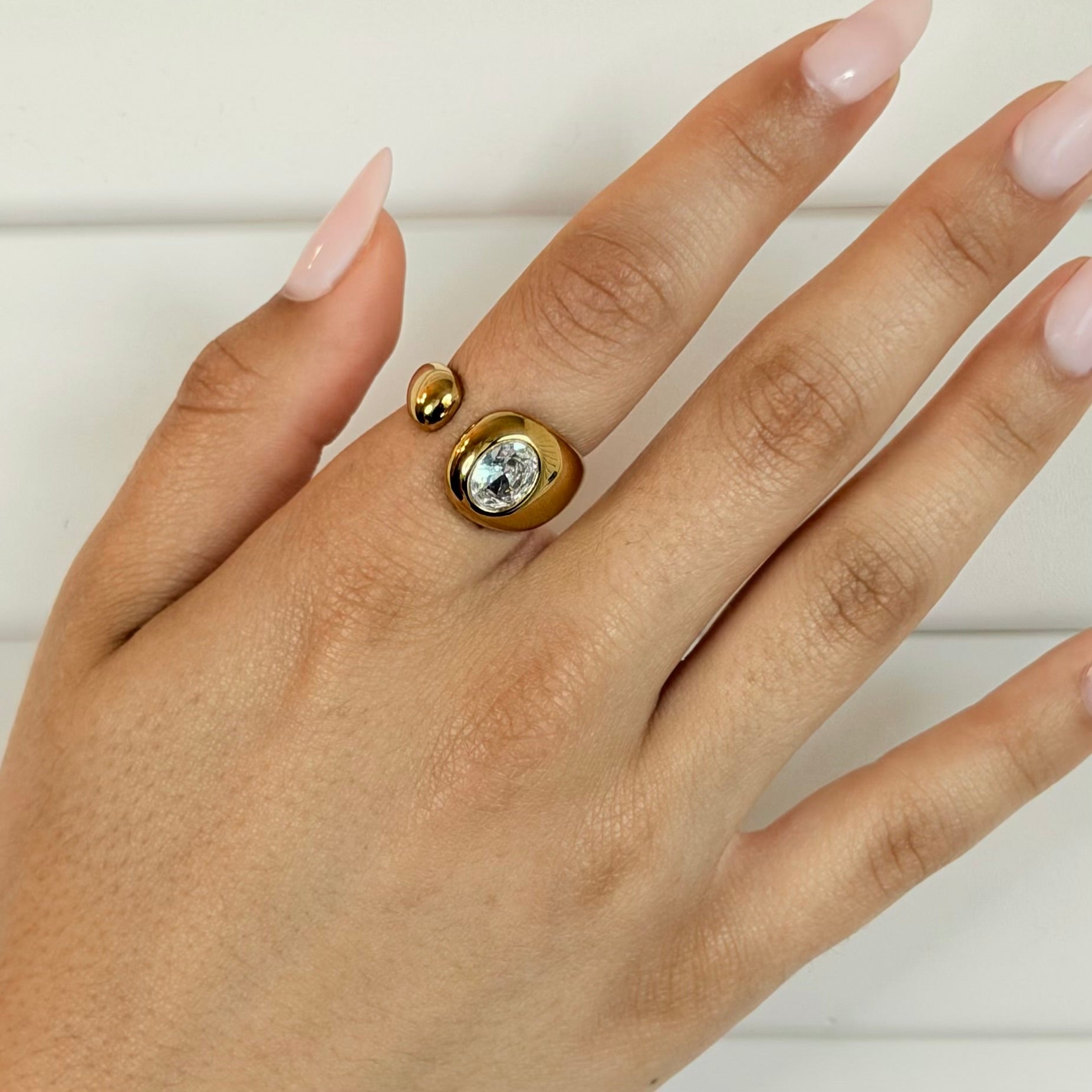 Celine Ring
